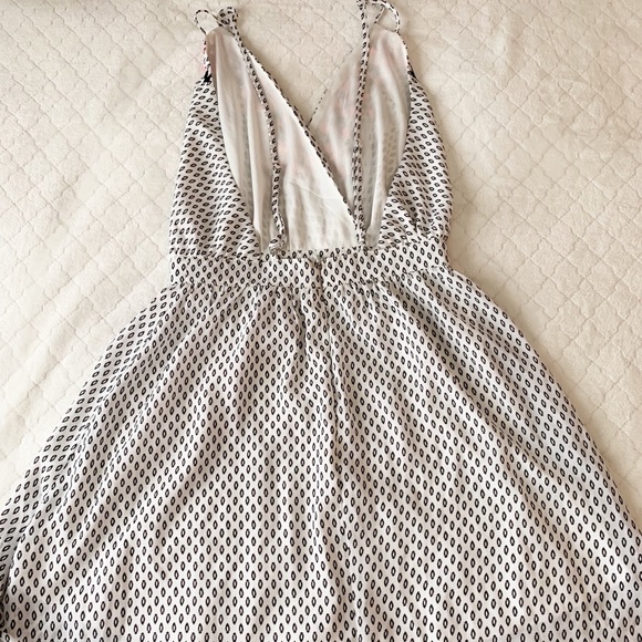 Inmod - Spring & Summer Dress - Picture 4 of 5